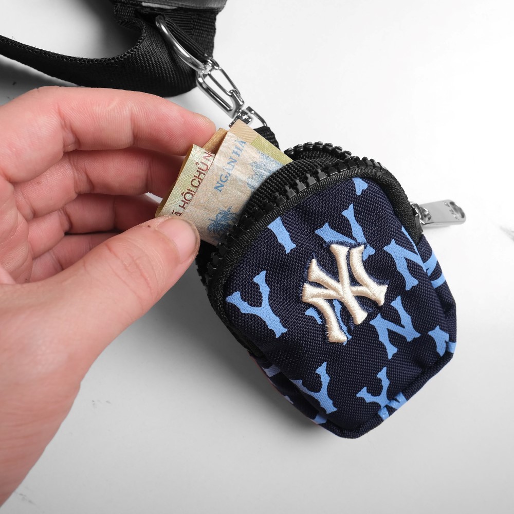 Túi đeo chéo MLB Monogram NY Waist Bag