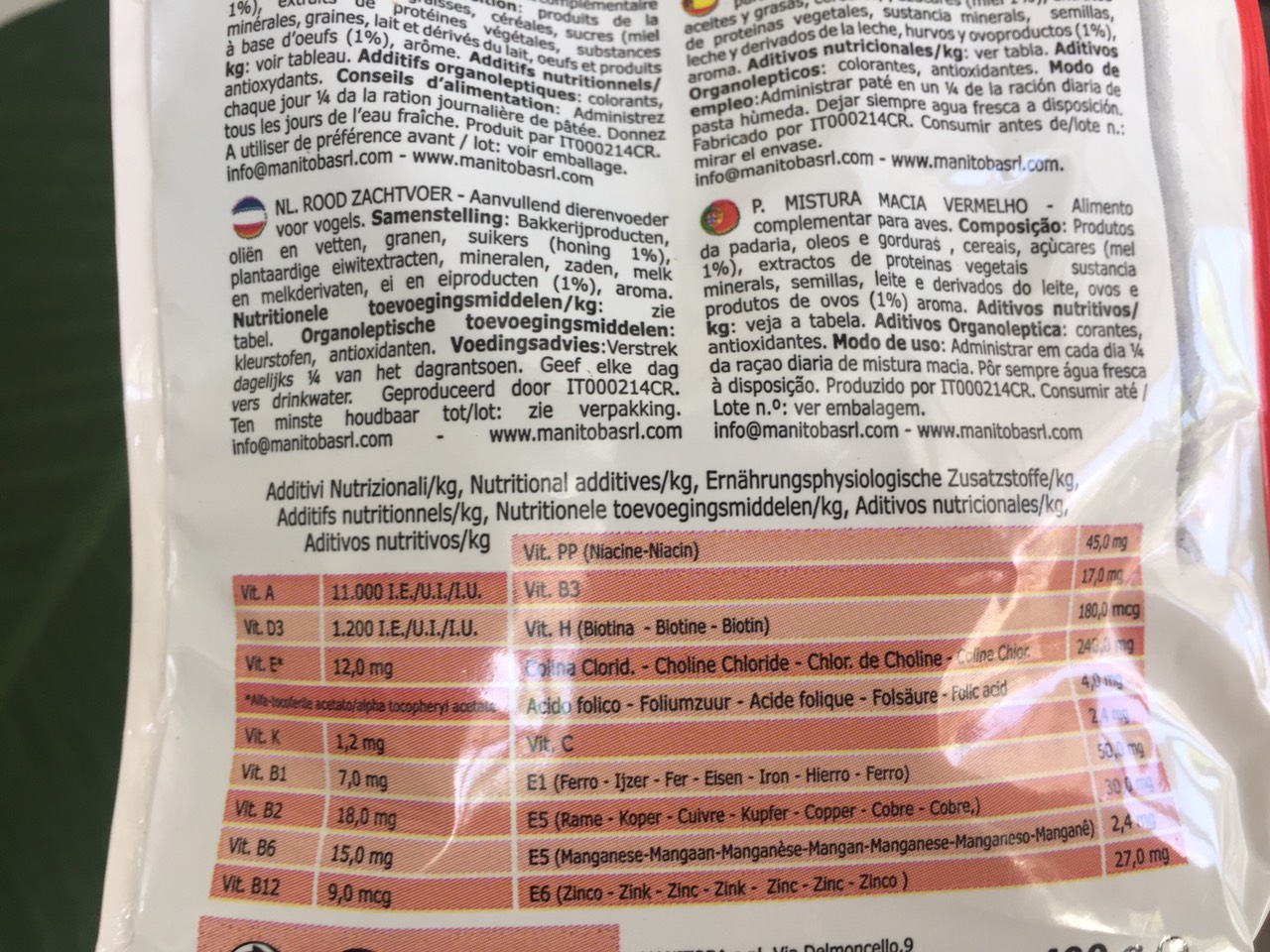 cám trứng pate red cho yến manitoba