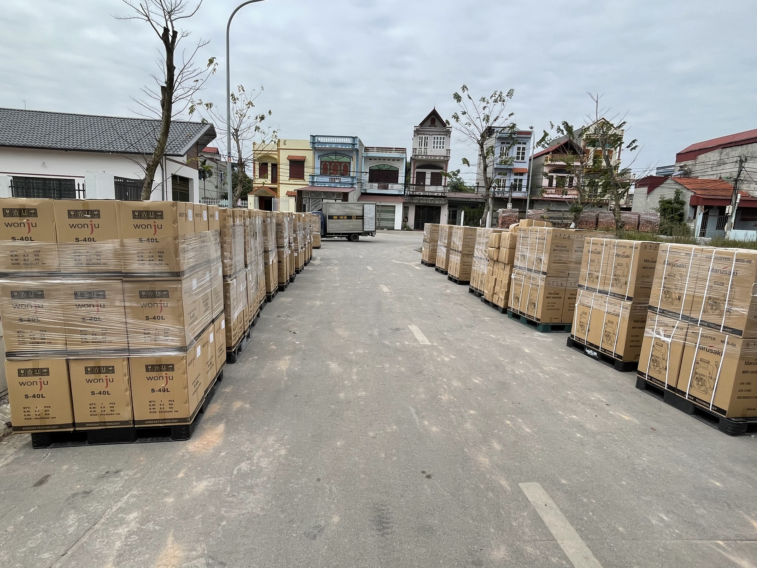 Máy phun trừ sâu , vôi bột ,  MRS-4B