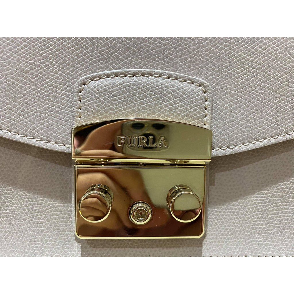 Miếng dán khoá túi FURLA khoá Metro (mua 5 tặng 1)