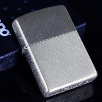 Zippo 29830 - Zippo Regular Herringbone Sweep Brass