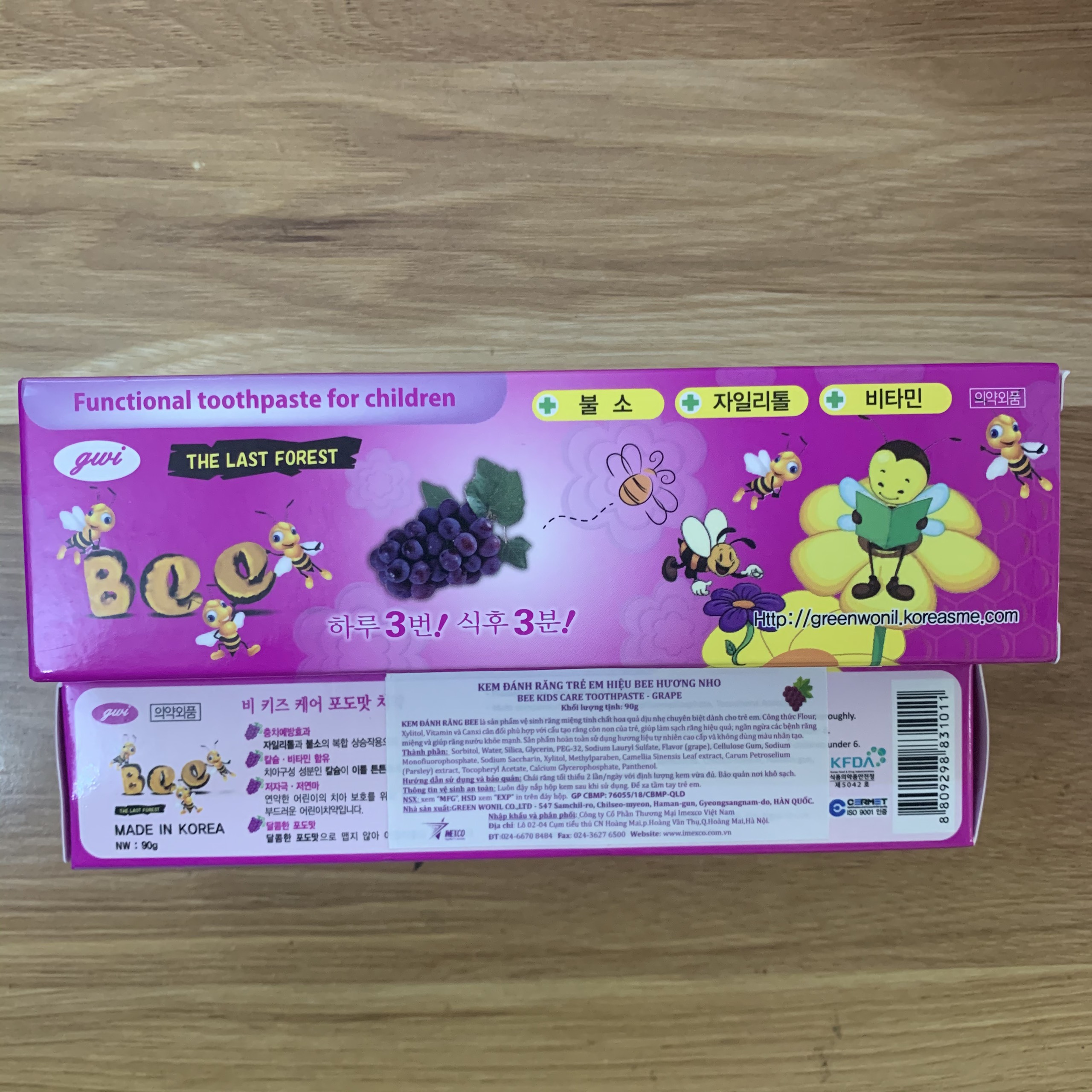 Kem đánh răng trẻ em hàn quốc bee hương vị cam,nho,dâu