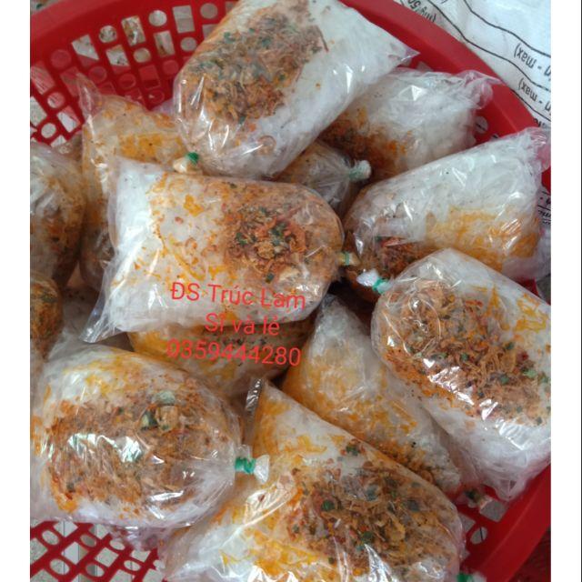 1 bịch bánh tráng trộn hành phi thơm ngon