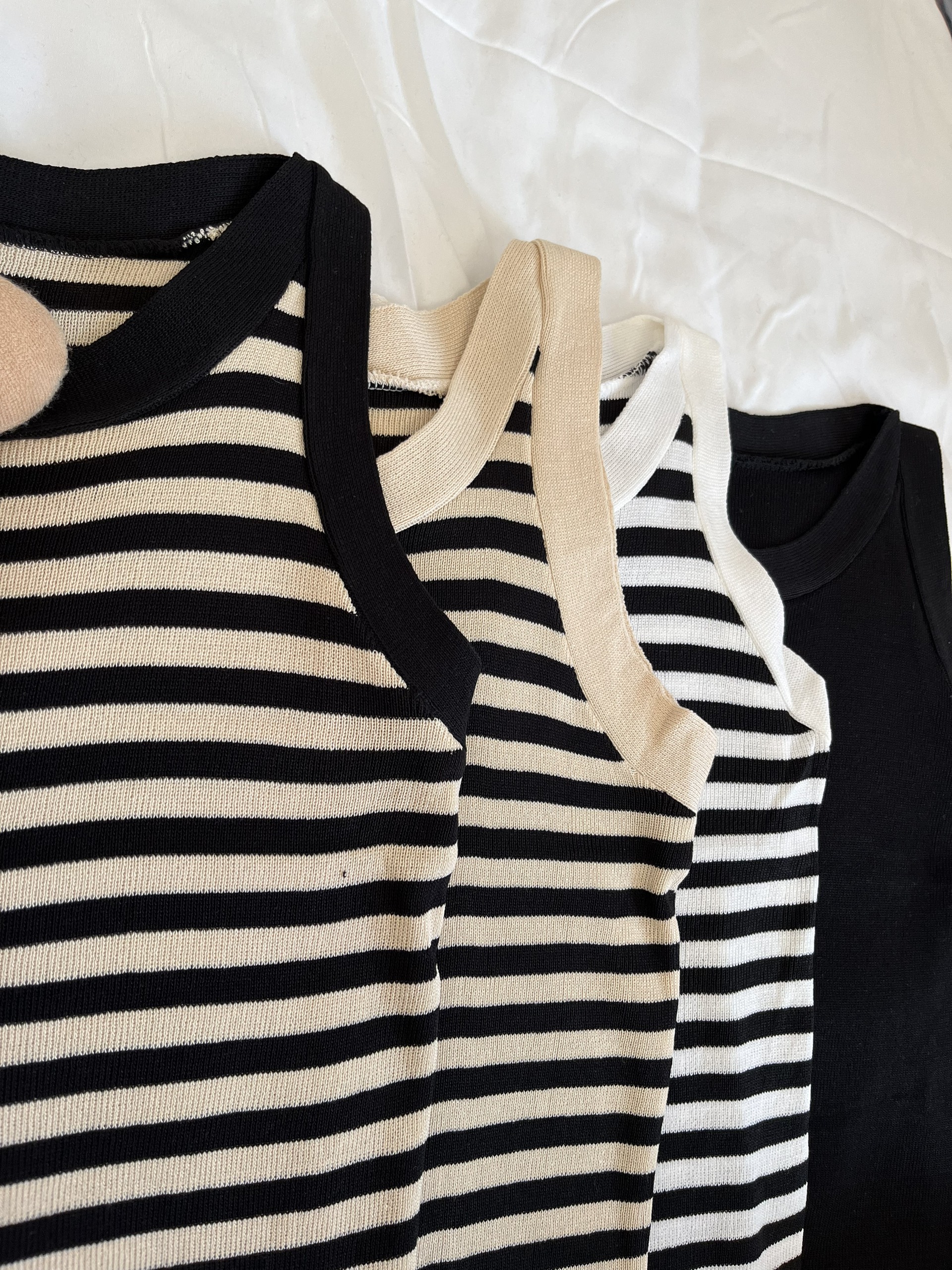 MIỀU_ÁO CROPTOP BA LỖ BERRY TOP