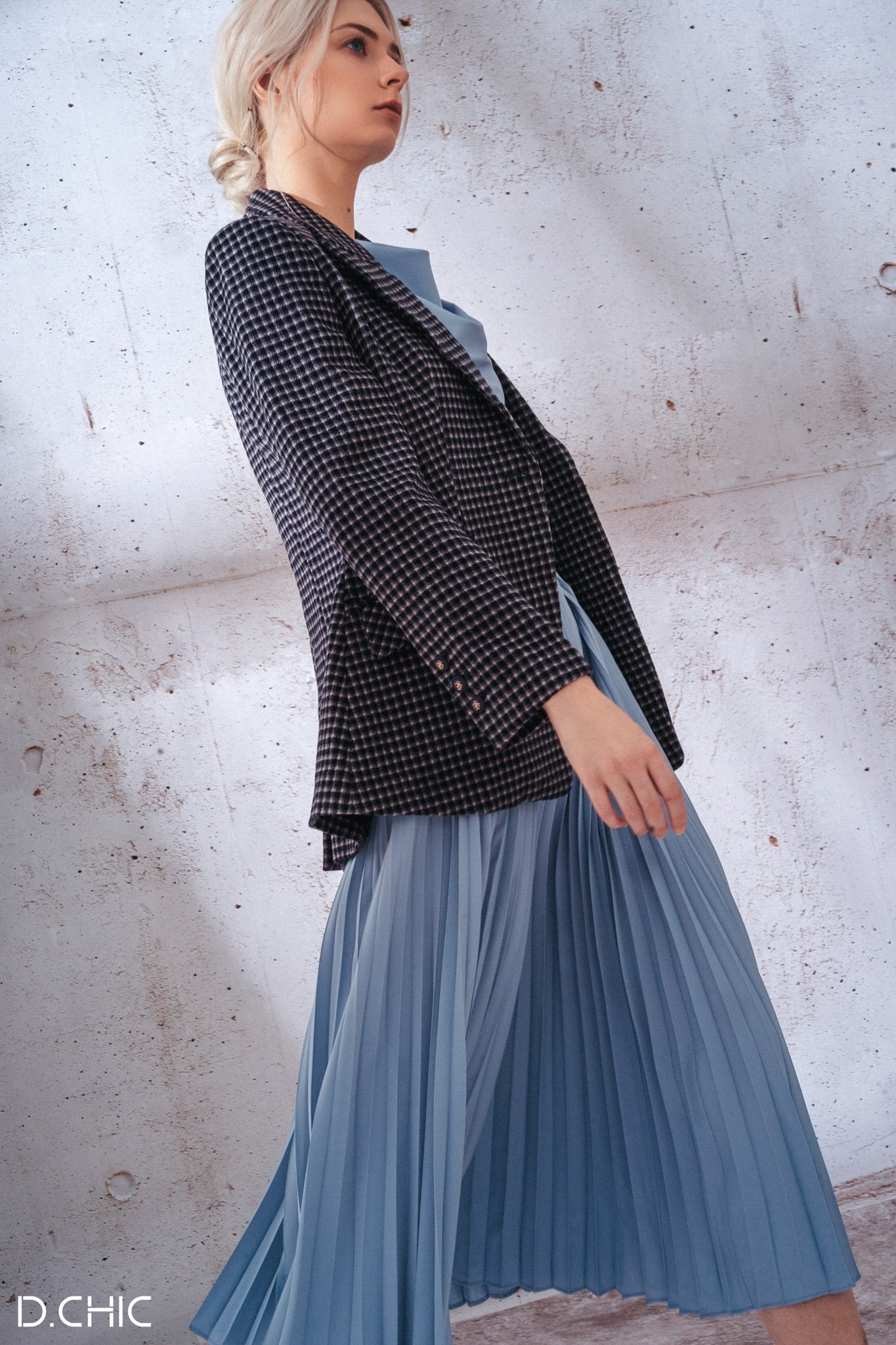 Áo vest dạ kẻ dáng ôm cổ 2 ve by D.CHIC MS: 160352