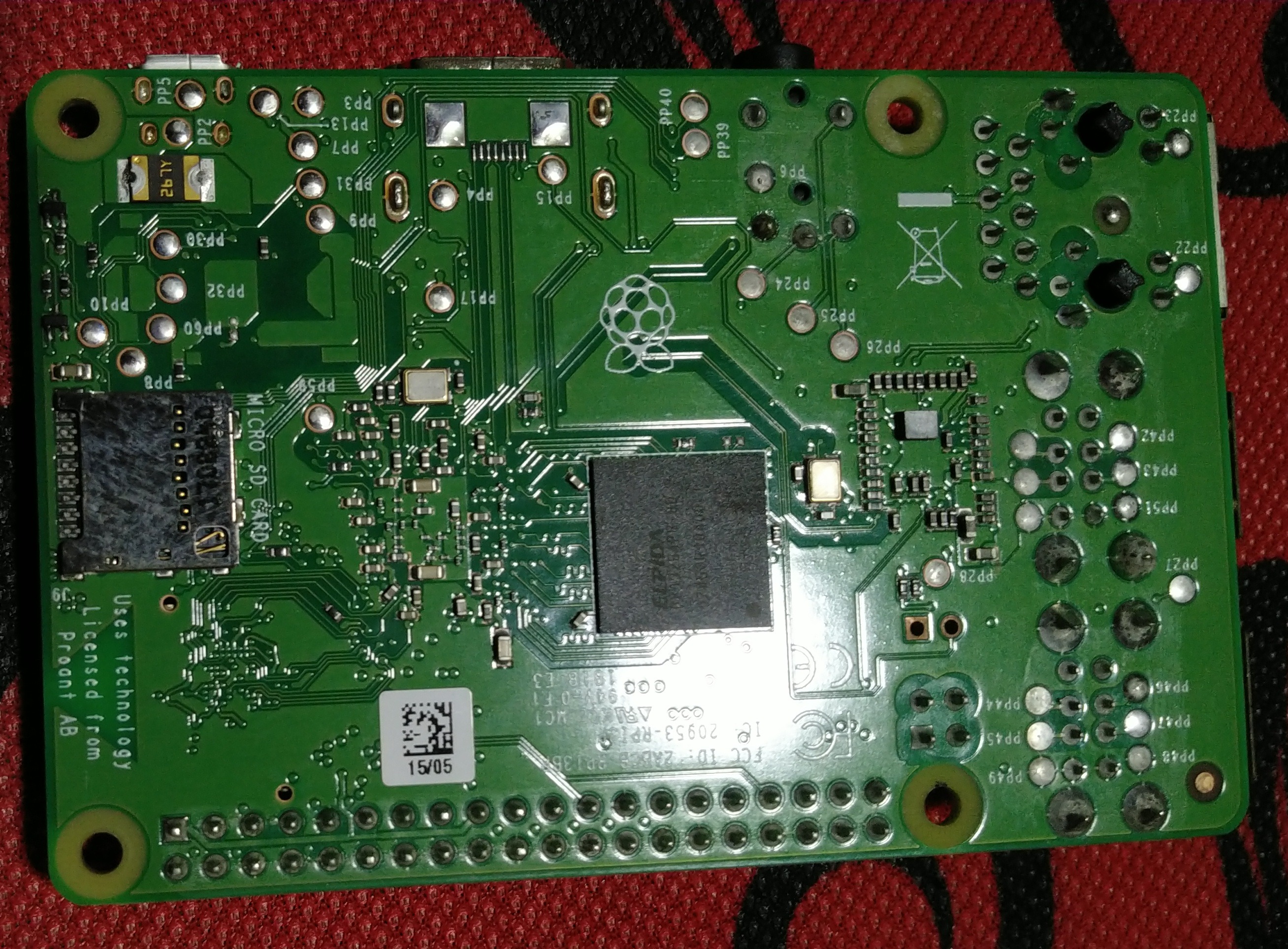 Bo mạch Raspberry Pi 3B+ BCM2837B0 kèm nguồn 2.5A + vỏ Pi
