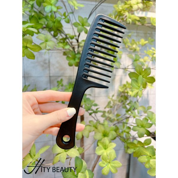 HCM - Lược răng thưa chải tóc TONI&GUY - Hity Beauty