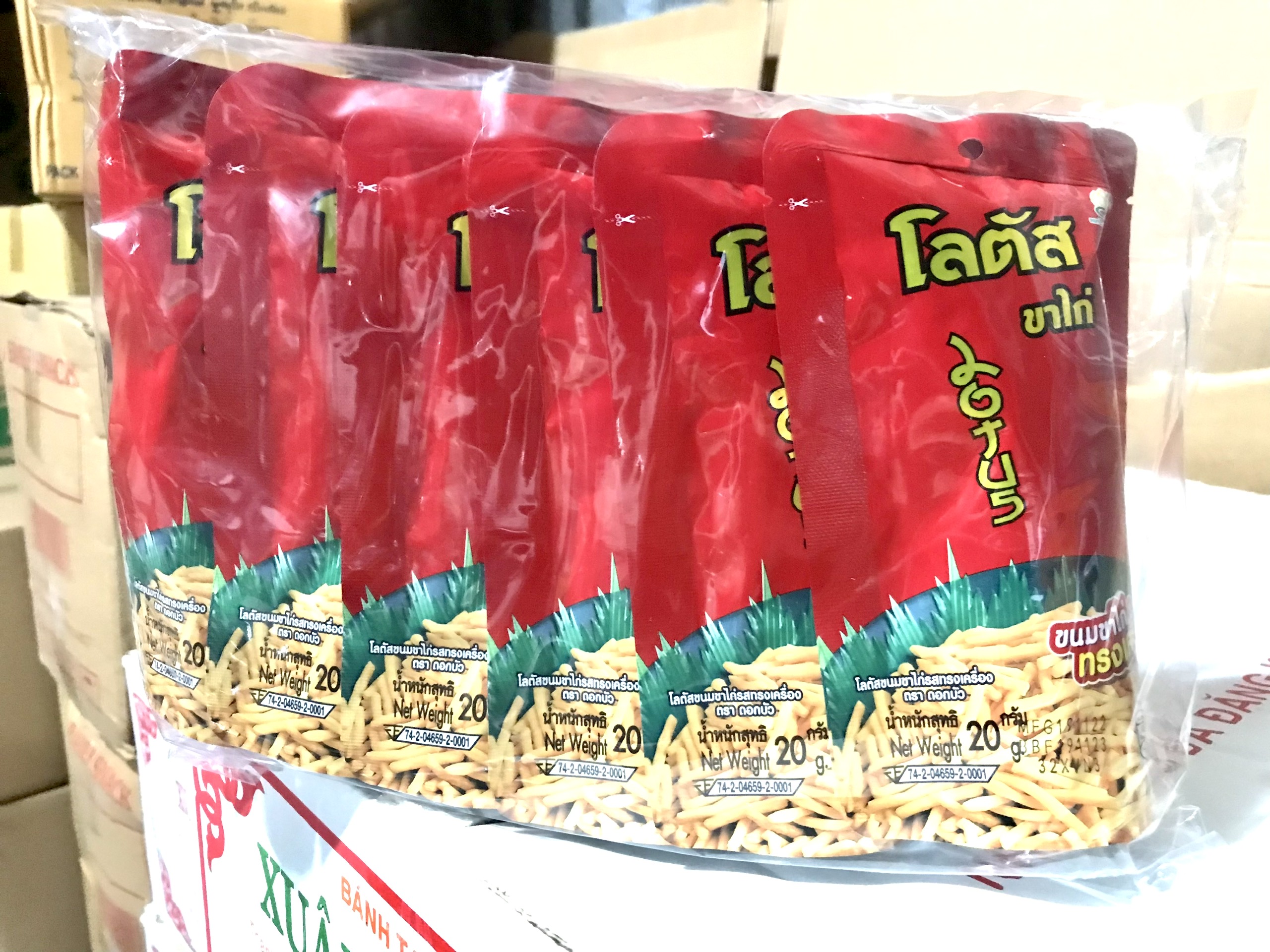 Bánh Snack que cọng THÁI LAN lốc 13 gói