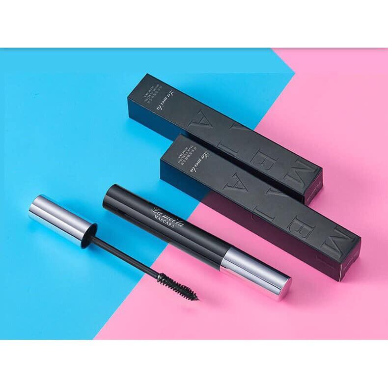 Mascara Chuốt Dài Và Cong Mi Tự Nhiên