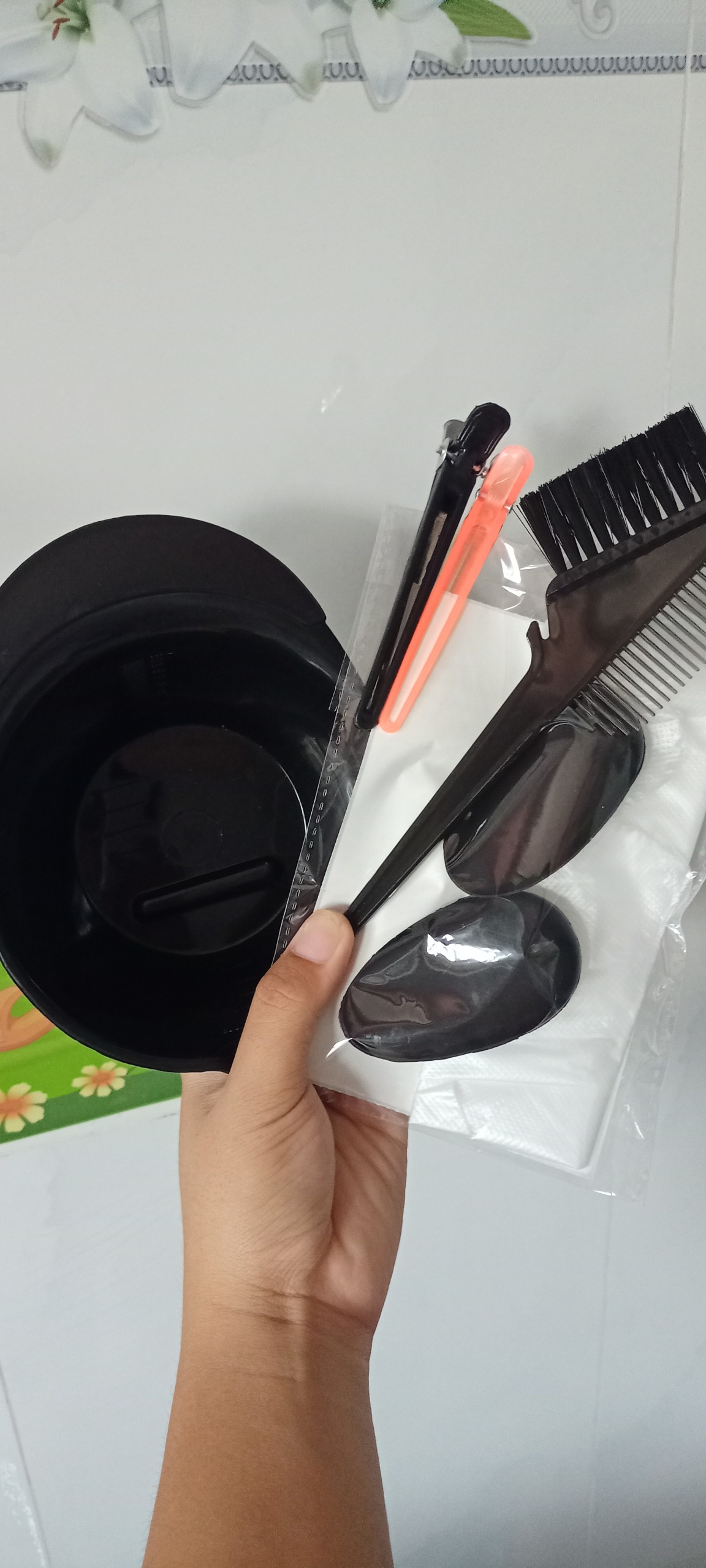 [HCM]Combo có, chén, lược, bao tay, kẹp vịt, chụp tay