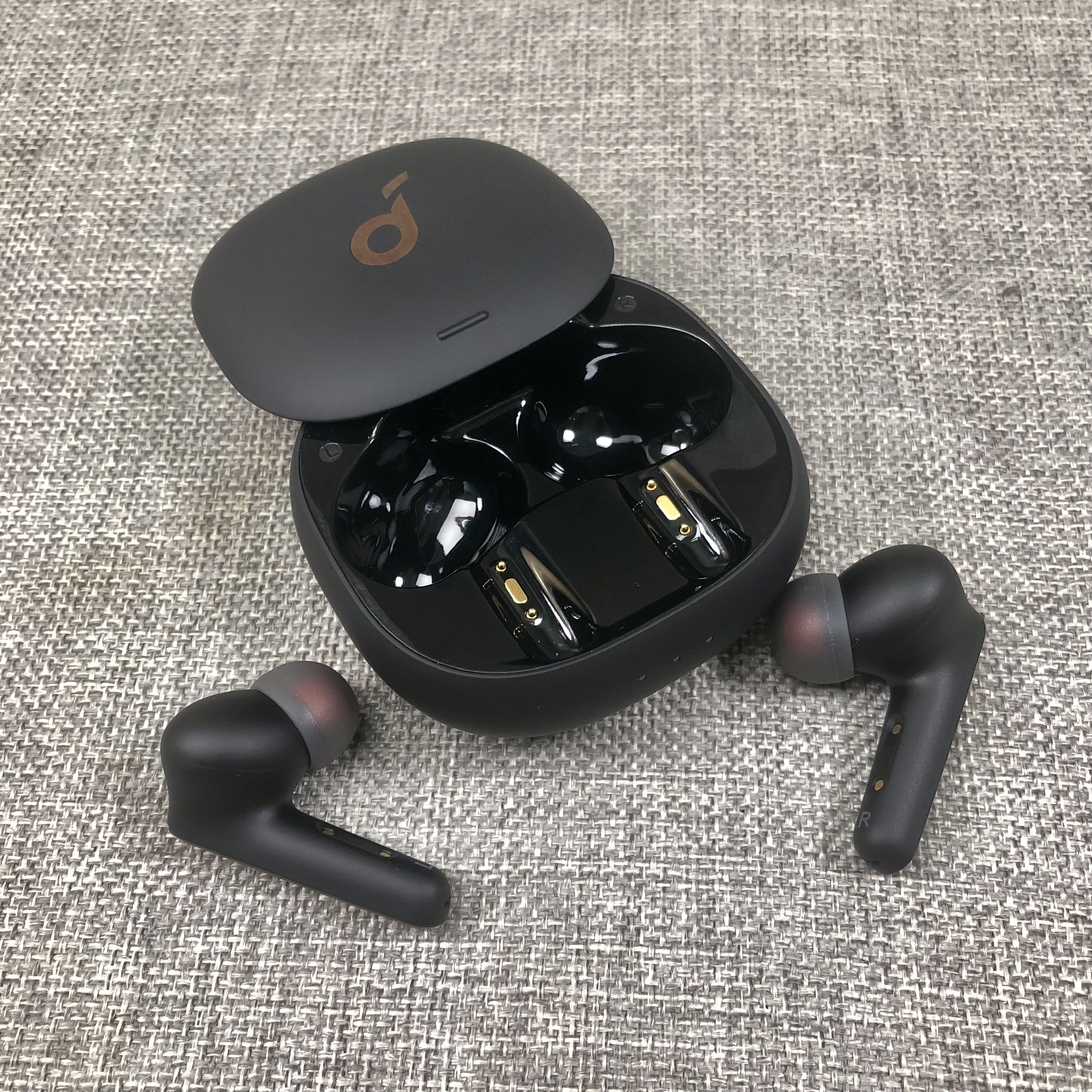 Tai nghe Bluetooth Liberty Air 2 Pro