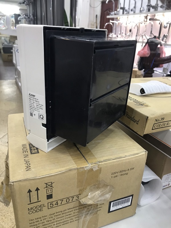 QUẠT ỐP TƯỜNG CÓ LƯỚI EX-15SK5-E (MADE IN JAPAN) MITSUBISHI