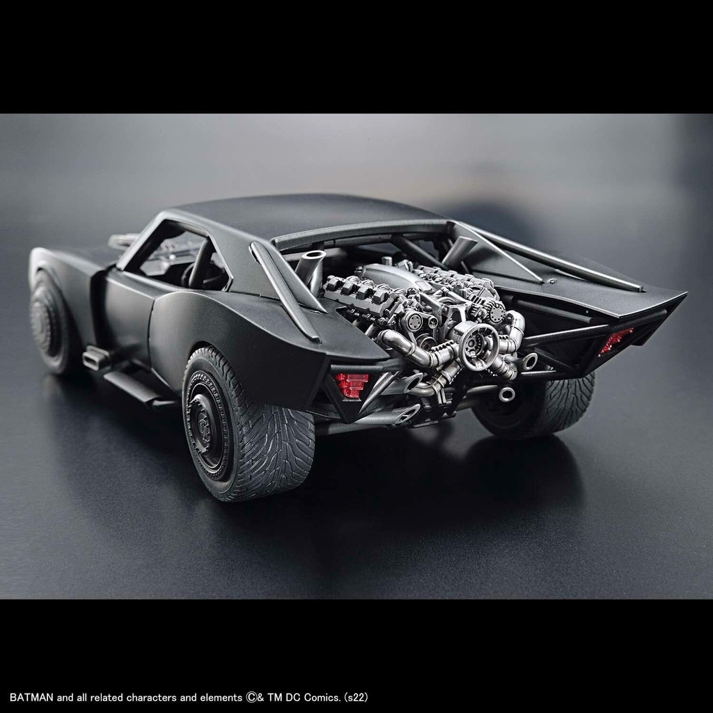 Mô hình lắp ráp 1/35 SCALE MODEL KIT BATMOBILE (THE BATMAN Ver.) Bandai 4573102621856