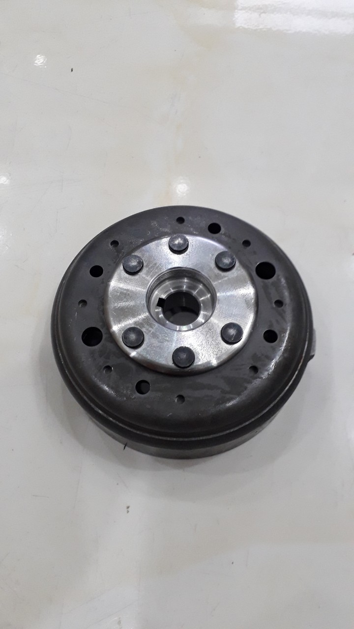 Vô lăng mâm lửa xe cup 81-86 hàng zin cao cấp  Taiwan