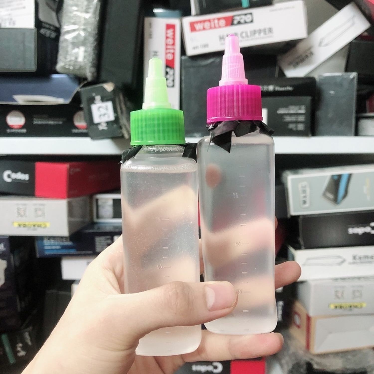Dầu bôi tra tông đơ cắt tóc , dầu bôi chơn kéo tông đơ 200ml