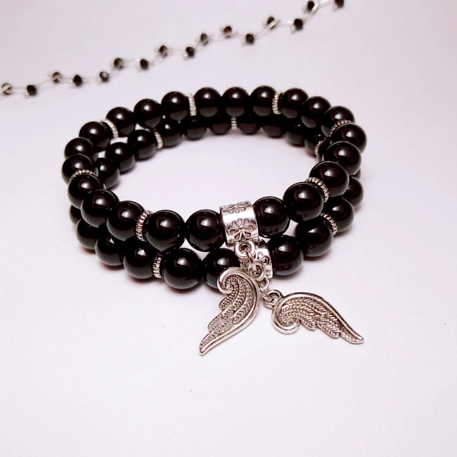 Vòng tay cặp đôi chuỗi hạt charm đôi cánh (2 vòng)
