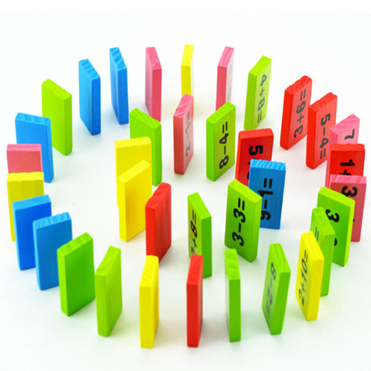 Học toán Domino kèm que tính