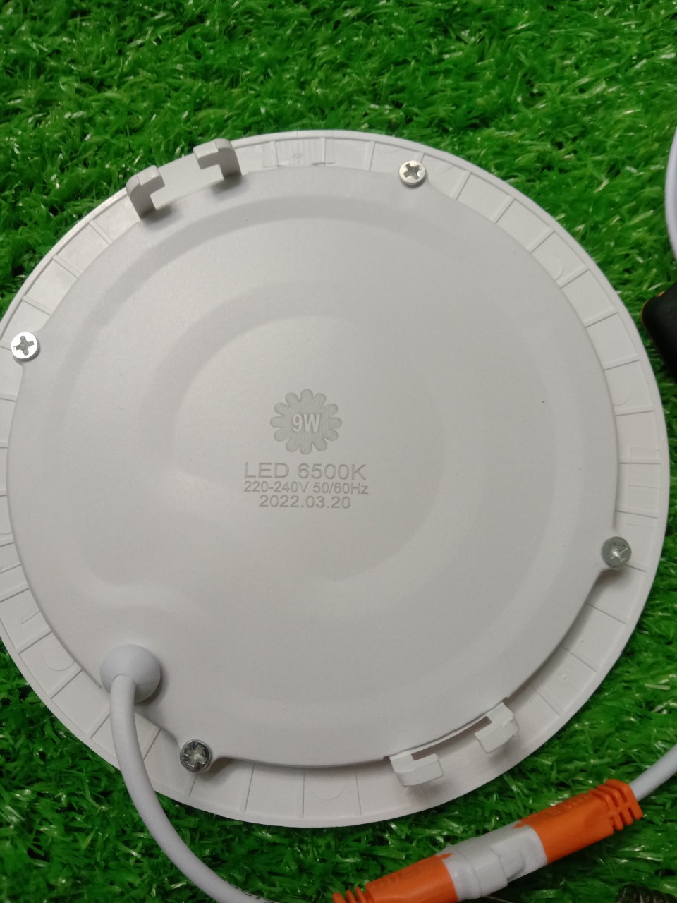 Đèn LED âm trần 9w,12w lắp âm trần thạch cao