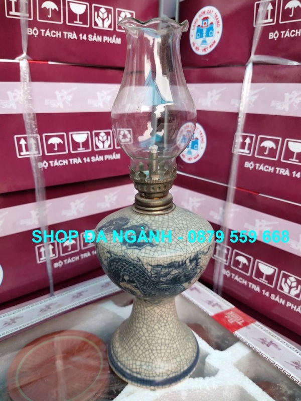 Đèn dầu gốm sứ men rạn Bát Tràng