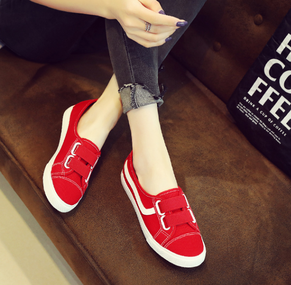 Giày slipon đế bằng xinh xắn