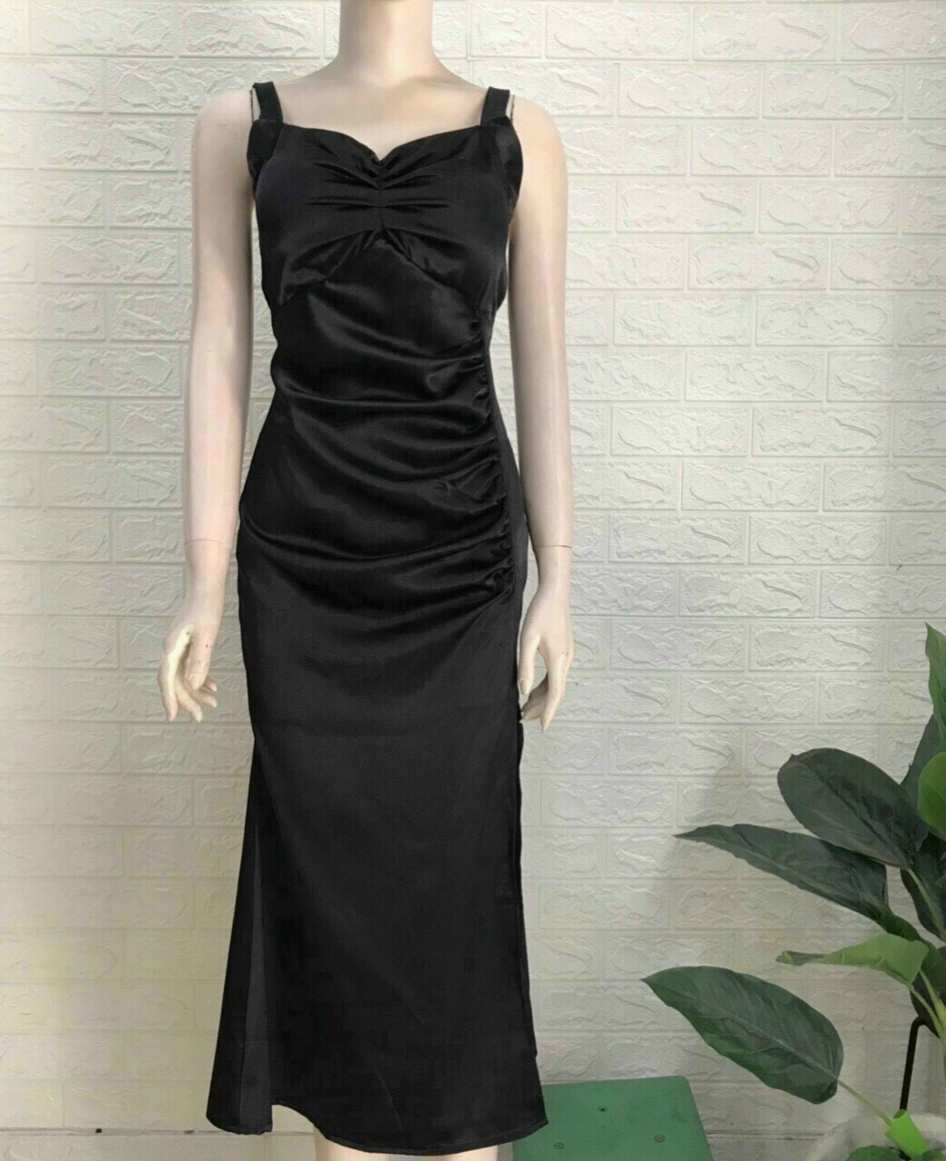 đầm đám cưới đầm ôm đen dạ hội cúp ngực