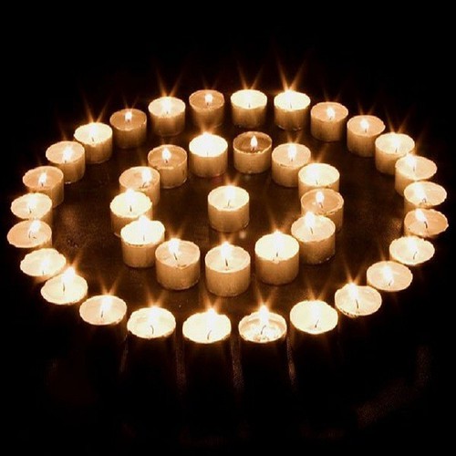 Hộp 10 Nến Bơ Tealight Cao Cấp (1.5-2h)