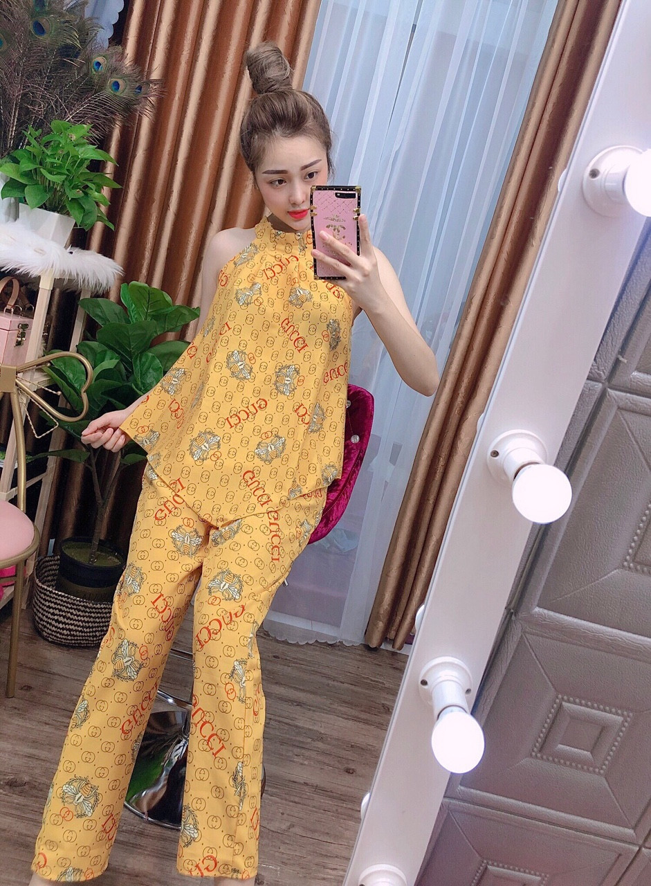 Set bộ nữ lụa thổ cẩm cổ yếm in chữ-MTB#setbonu
