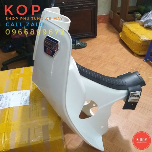(sale 5%) Yếm xe máy dream. Yếm sẵn dải yếm đen +CDI +ĐÀO