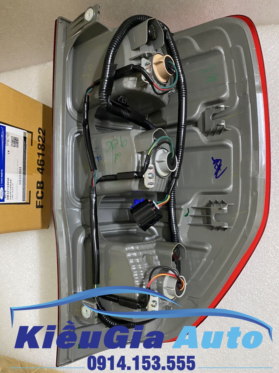 ĐÈN HẬU (LÁI SAU) FORD RANGER 2012-2021