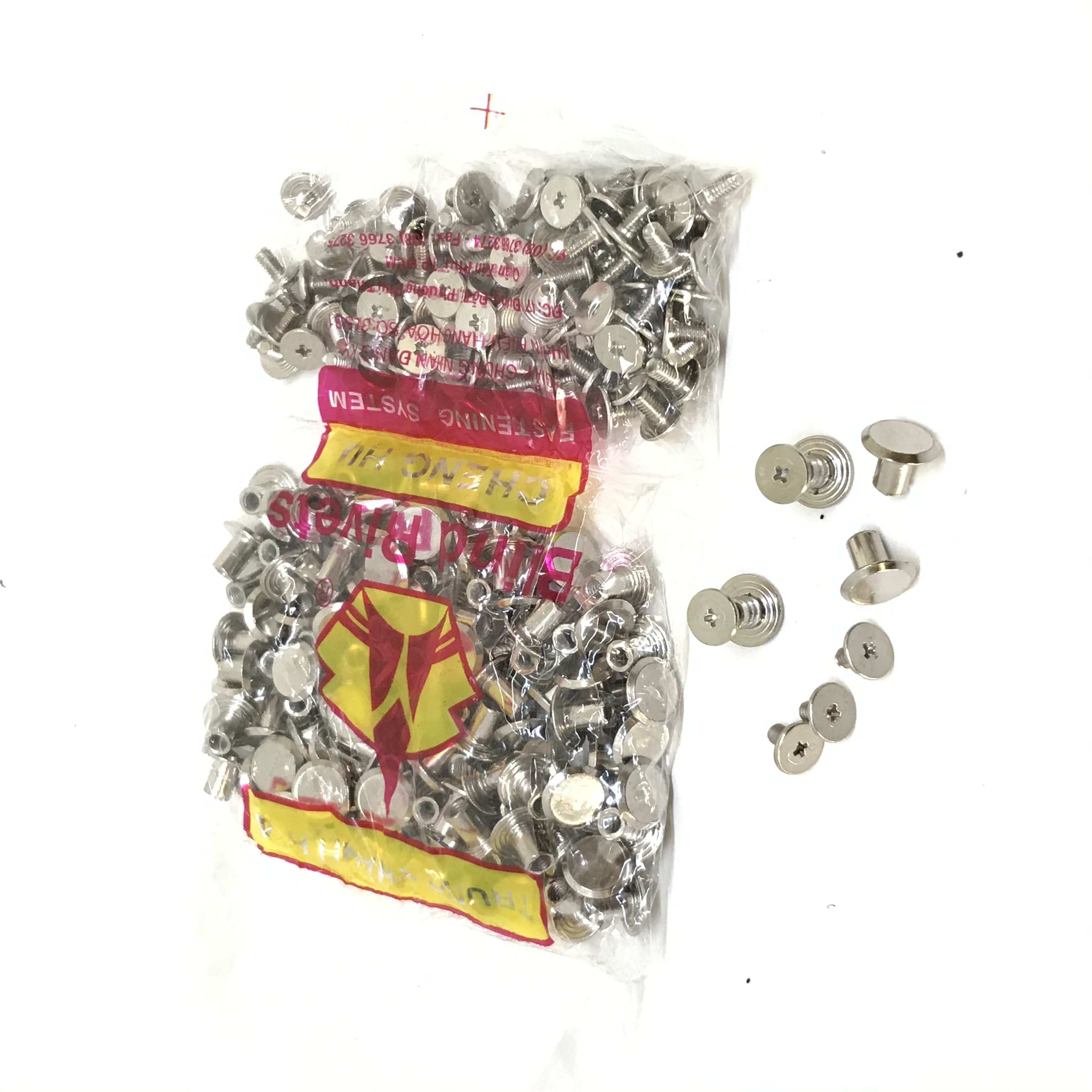ốc vít gắn khóa dây lưng/túi xách  - bịch 100 ốc