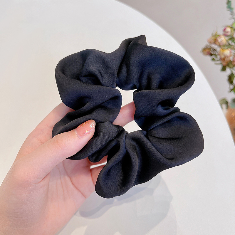 Smooth fabric scrunchies hair band