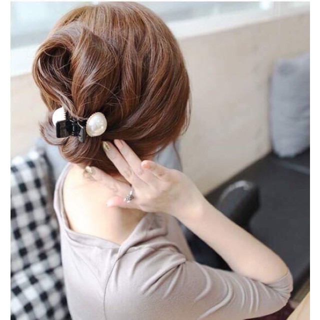 Cào tóc đính ngọc cực xinh