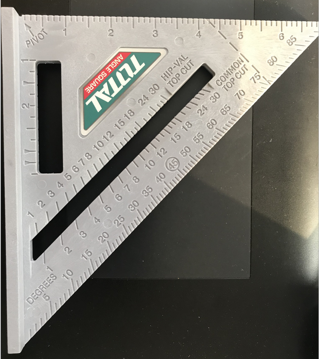 Thước ê ke total TMT61201