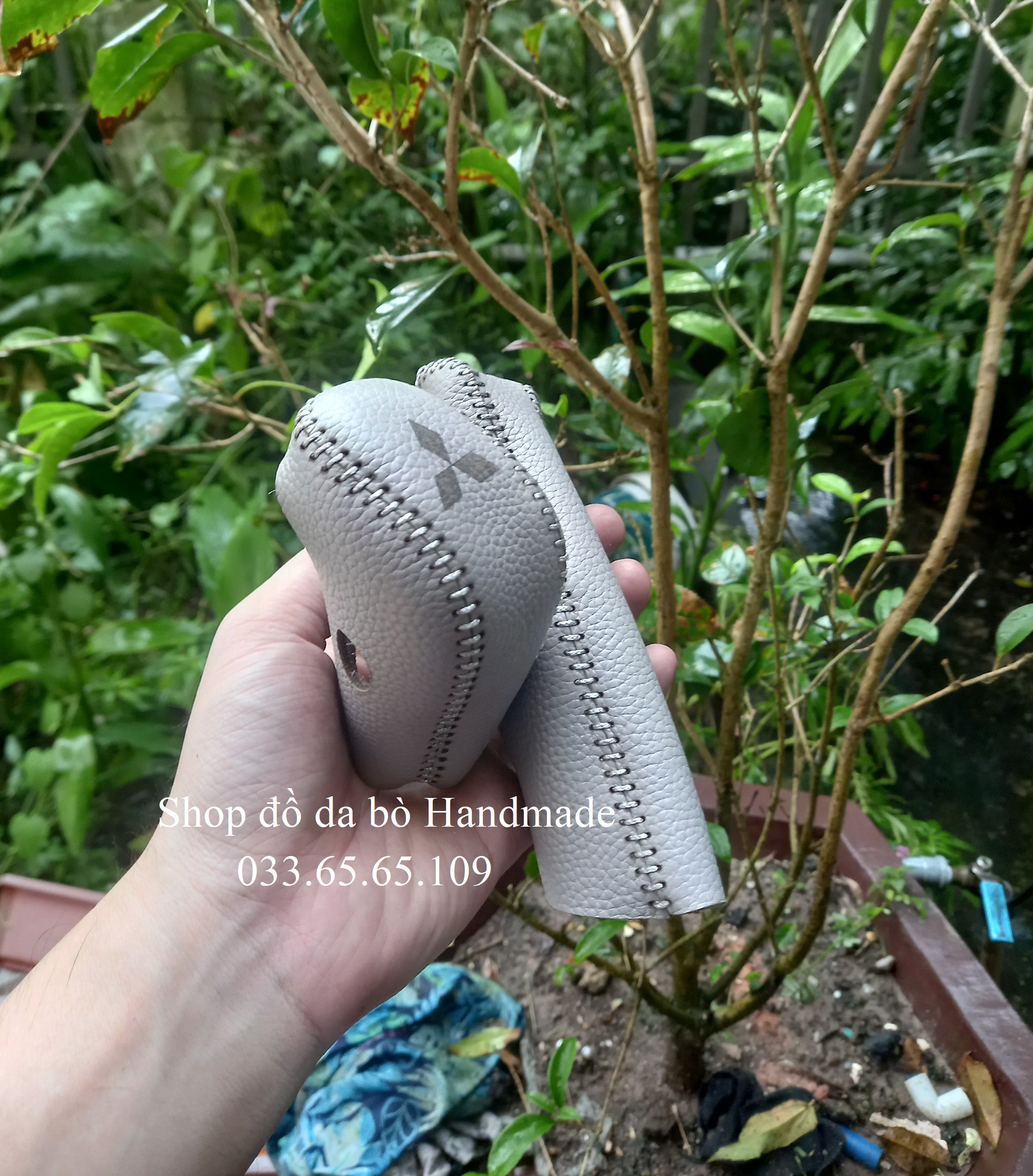 Bọc da cần số + phanh tay xe Xpander số tự động (AT)