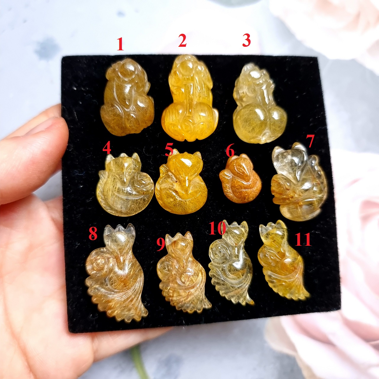 Mặt dây chuyền cửu vỹ hồ ly thạch anh tóc vàng loại đẹp