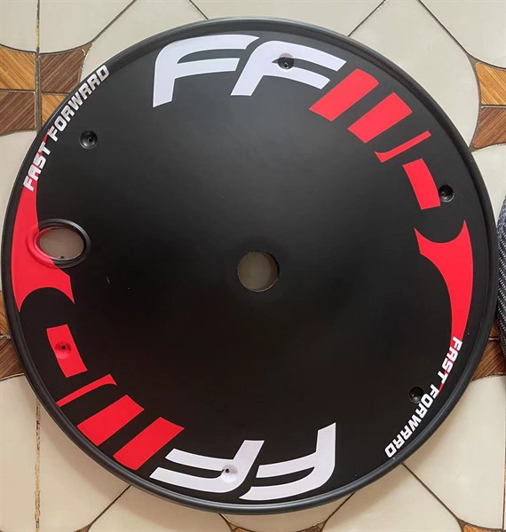 Hubcap bicycle wheels 700C