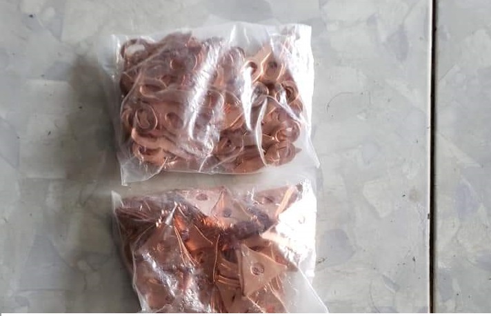 đầu giật tôn hình chìa khóa