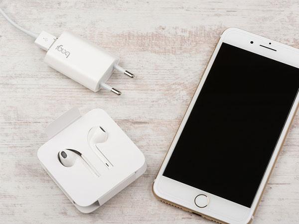 Combo sạc cho iPhone I51Z Bagi màu trắng, cáp dài 1m