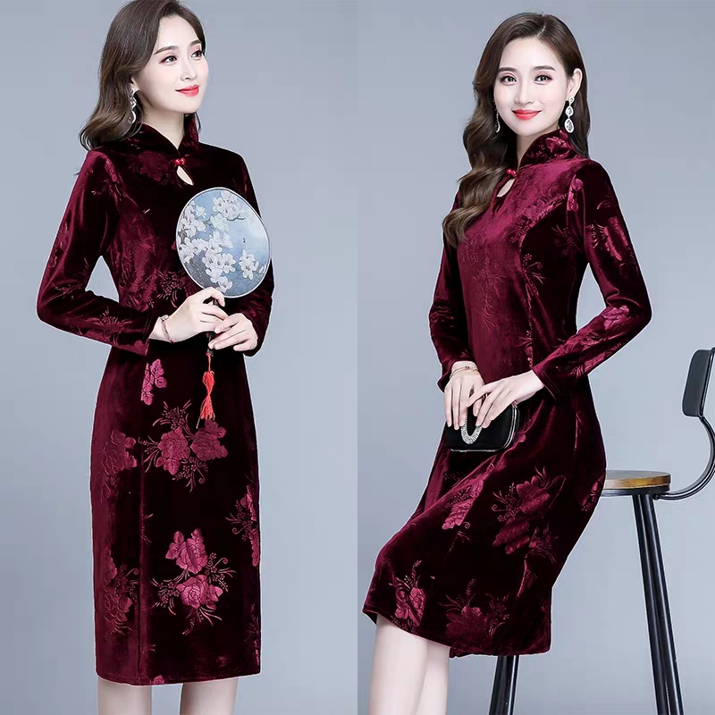 Đầm dự tiệc trung niên sang trọng