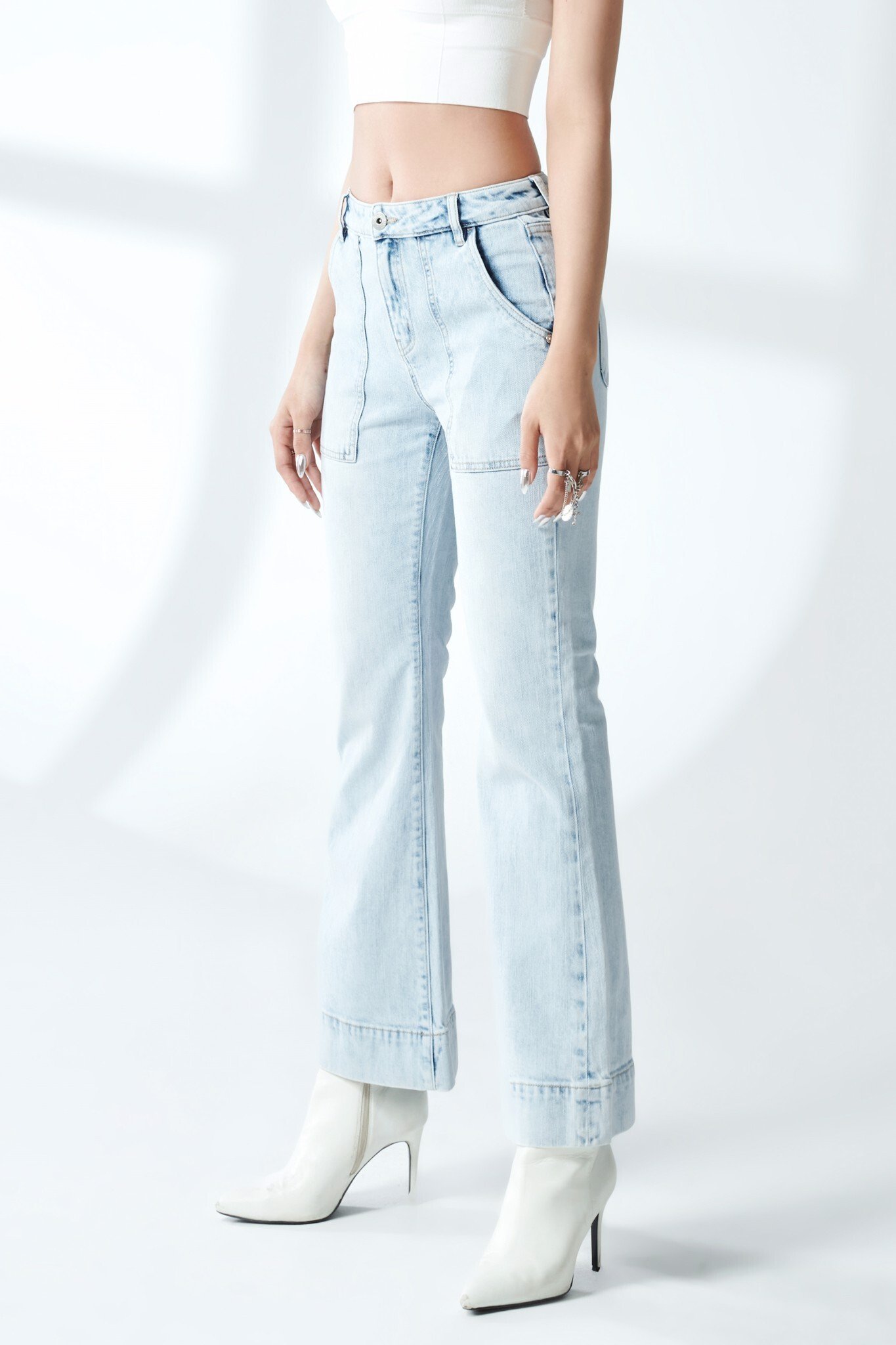 Quần jeans nữ dáng loe V-SIXTYFOUR - 220WD1084F3910