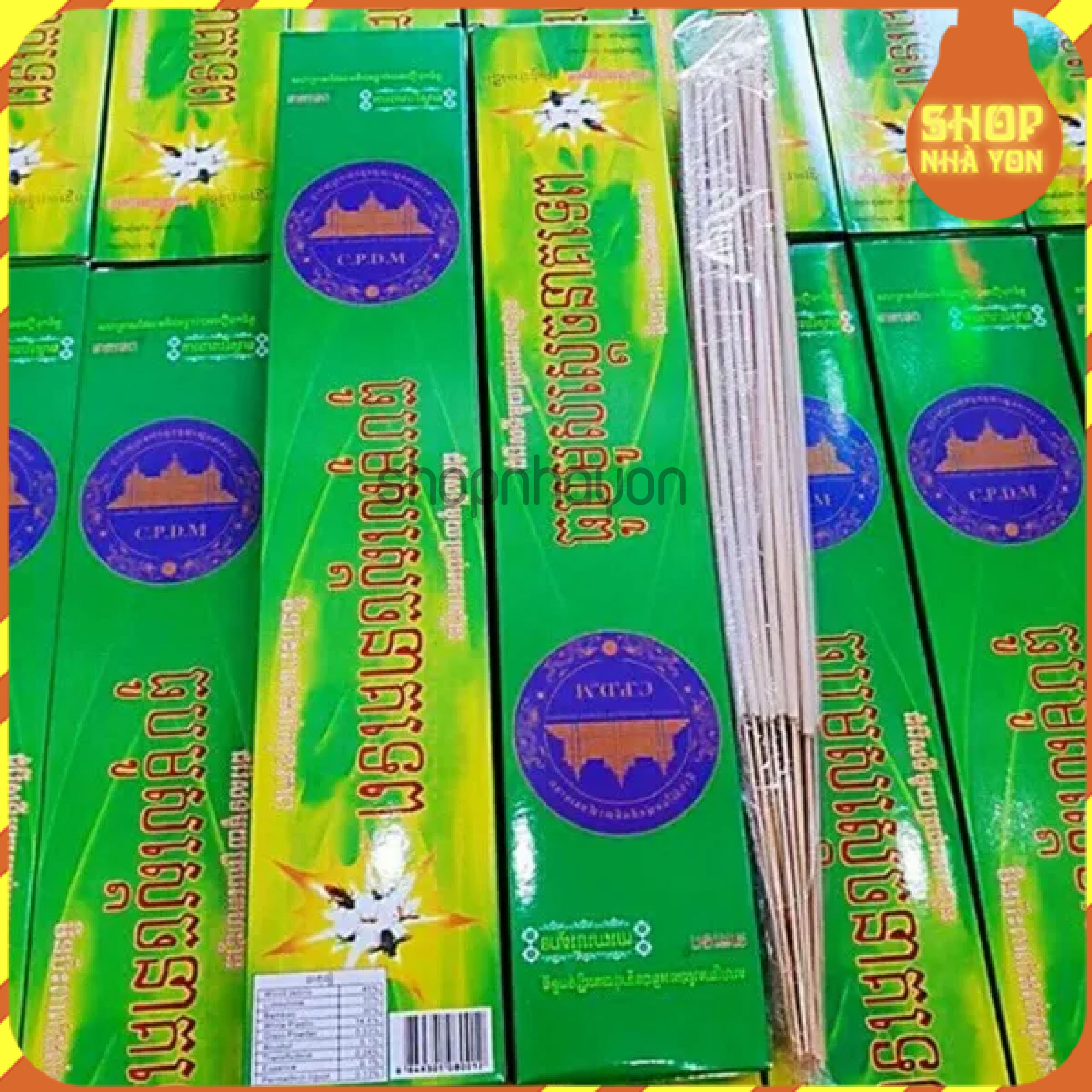 Combo 10 hộp Nhang Muỗi Thái Lan dạng cây (10 hộp tặng 1 cái Qu.ẹt chống gió - 1 hộp 30 cây)