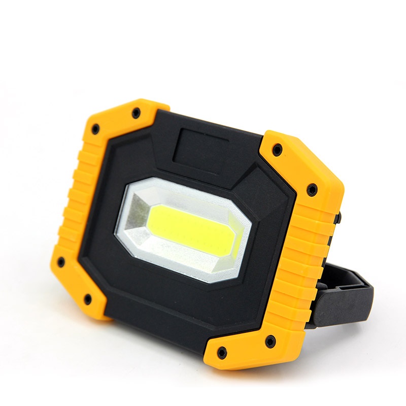 Đèn Led Siêu Sáng Sạc Điện Đa Năng Công Suất 10W