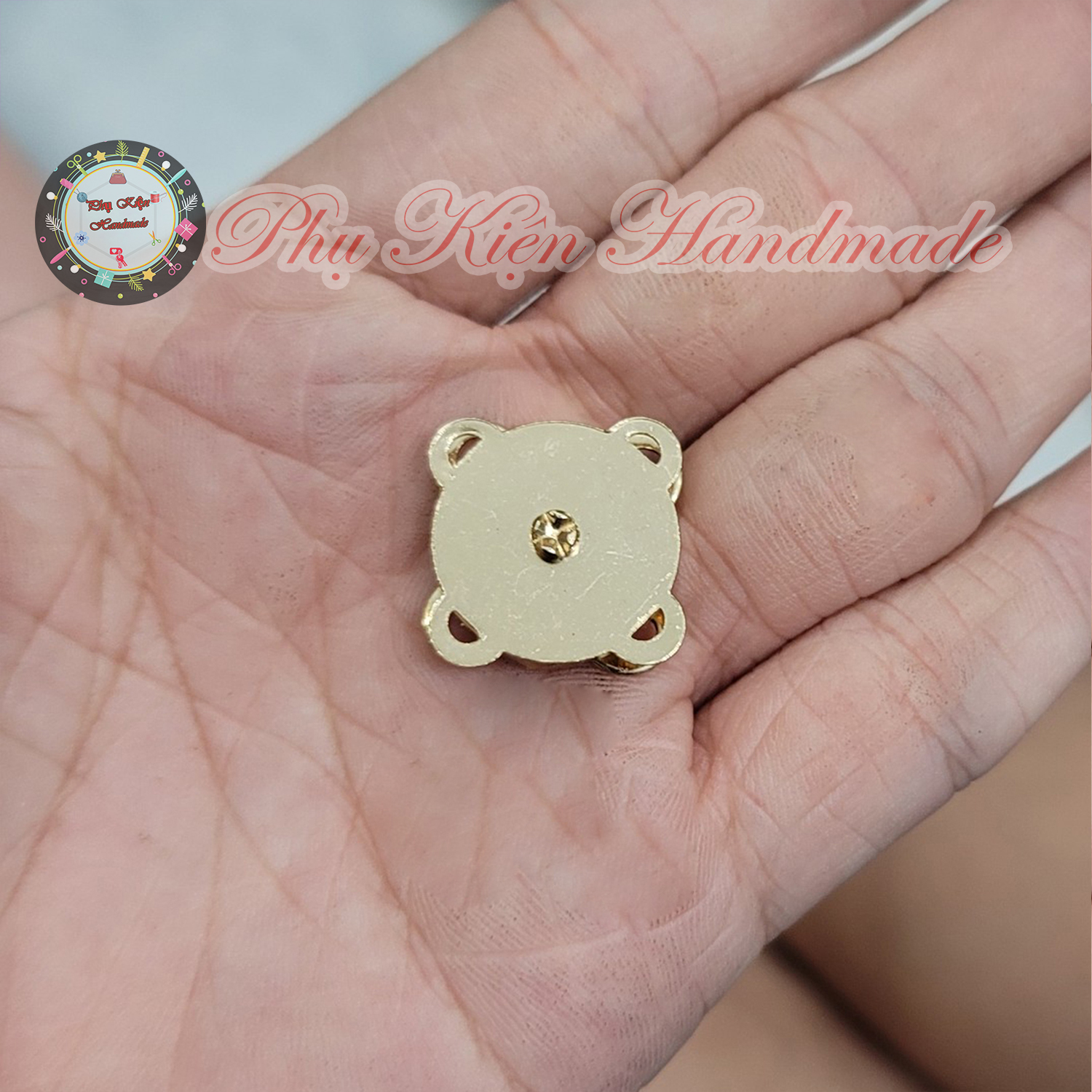 Nút hít khâu 1.4cm và 1.8cm