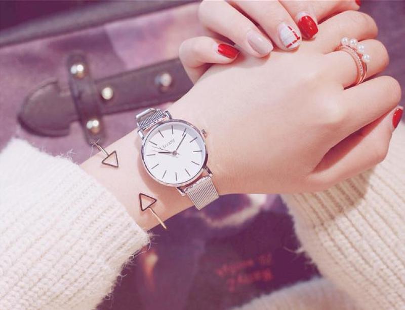 Nơi bán Đồng Hồ Nữ ULZZANG 7100 Dây Lưới Nhuyễn Thiết Kế Đơn Giản Sang Trọng