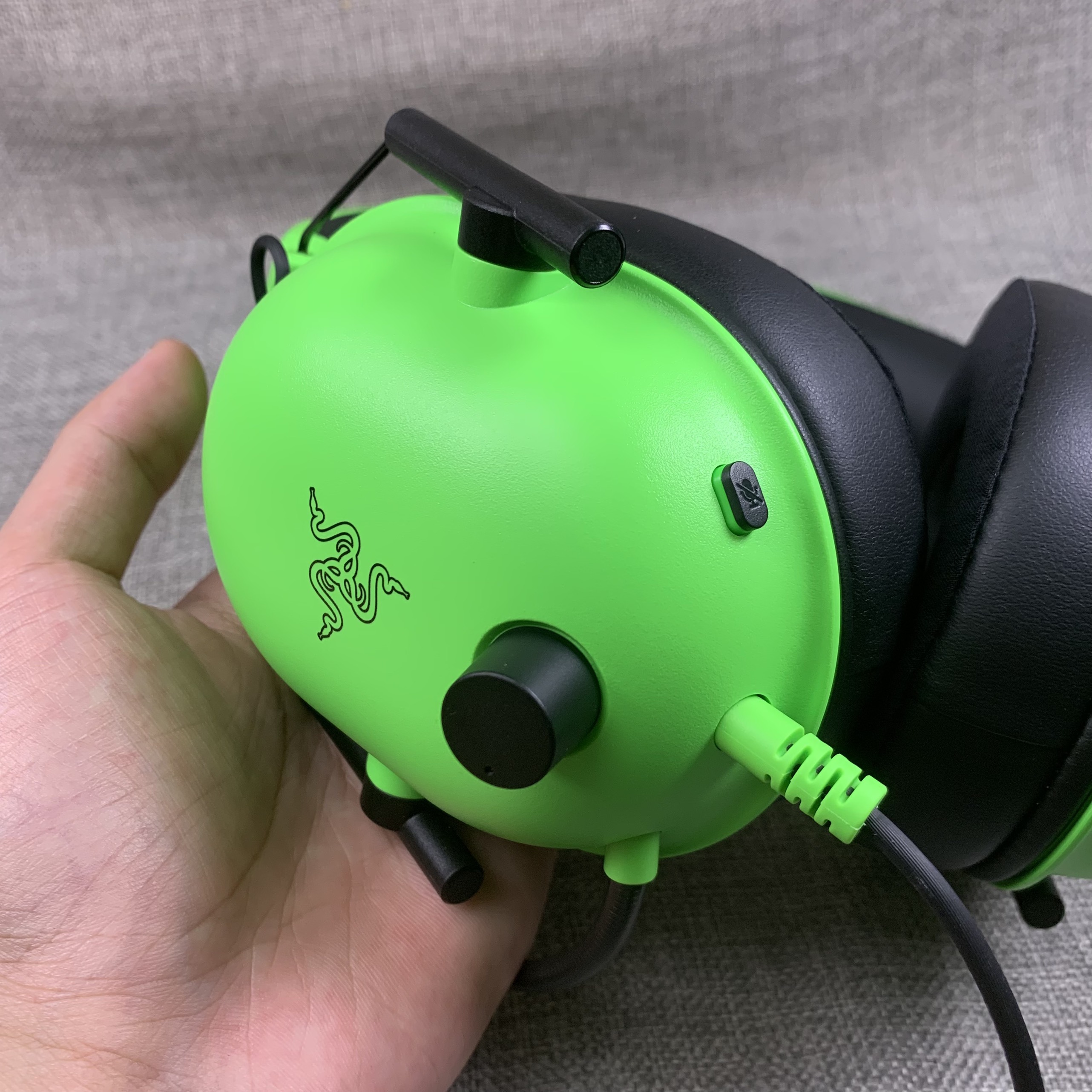 Tai nghe gaming chụp tai Razer BLACKSHAEK V2 X