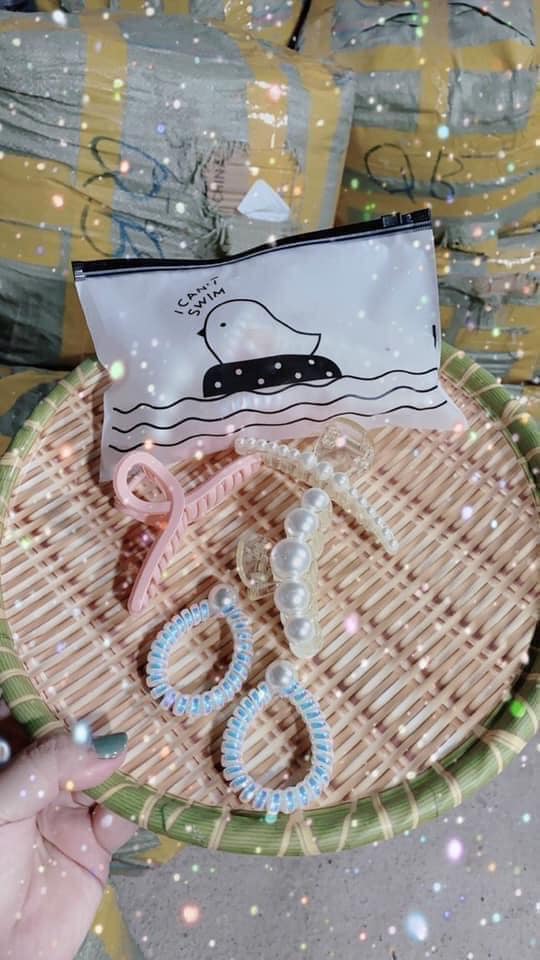 Sét 5 kẹp tóc, cột tóc ngọc trai- Sét 5 ngoạm tóc túi zip sang chảnh