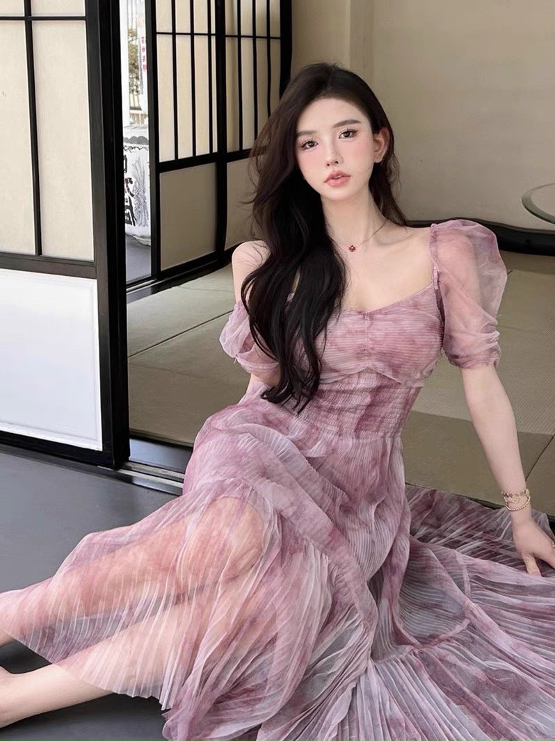 Đầm maxi tím hồng cổ vuông tay bồng
