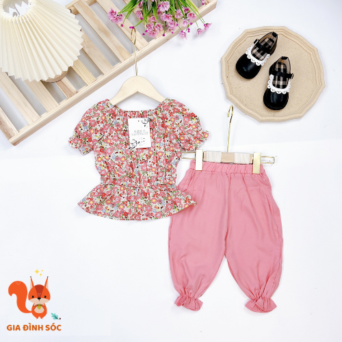 Bộ quần áo hoa nhún bèo