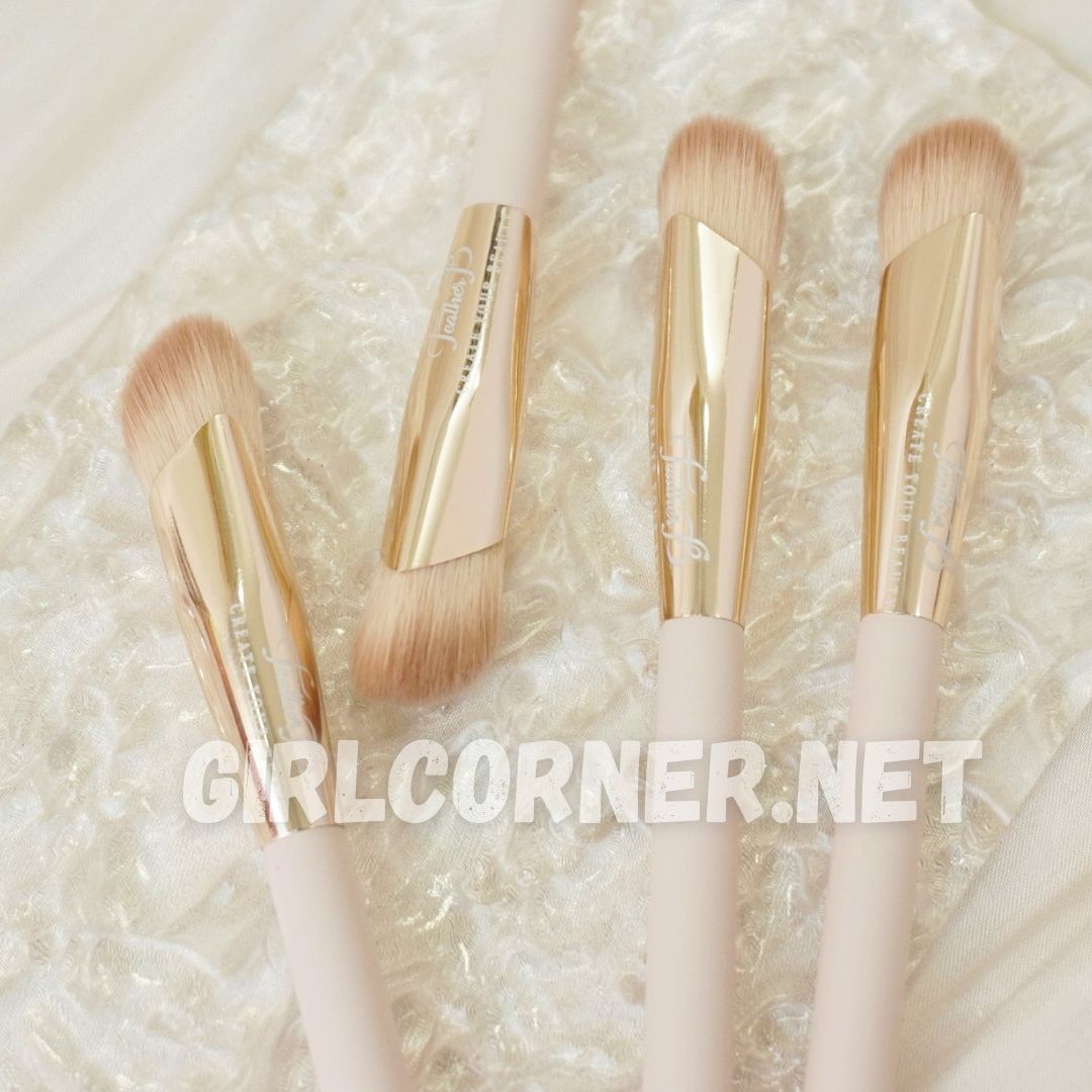 Cọ che khuyết điểm đầu vát Feather B D35