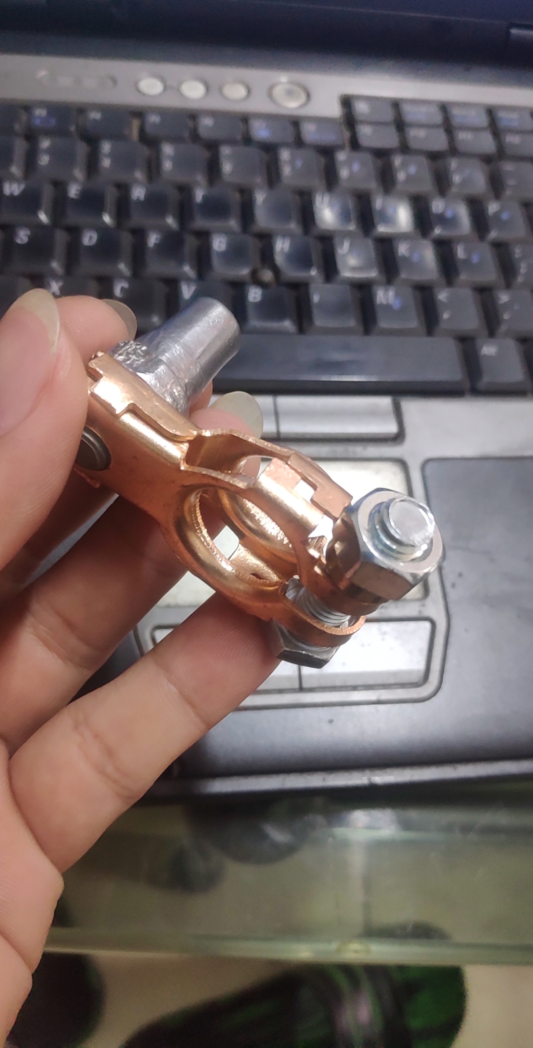 1 đôi Phụ kiện chuyển cọc bình như zin